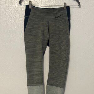 Nike Women's DRI-fit compressionLeggings